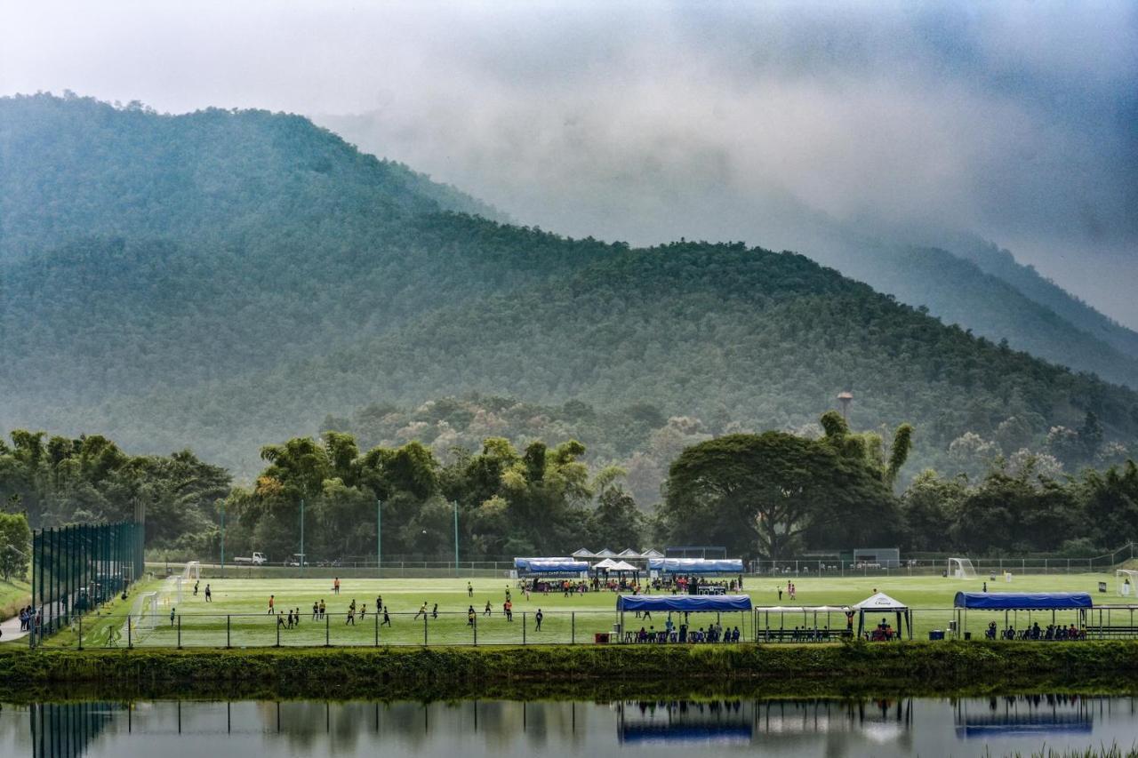 Alpine Golf Resort Chiang Mai Ban Huai Sai Nua Экстерьер фото