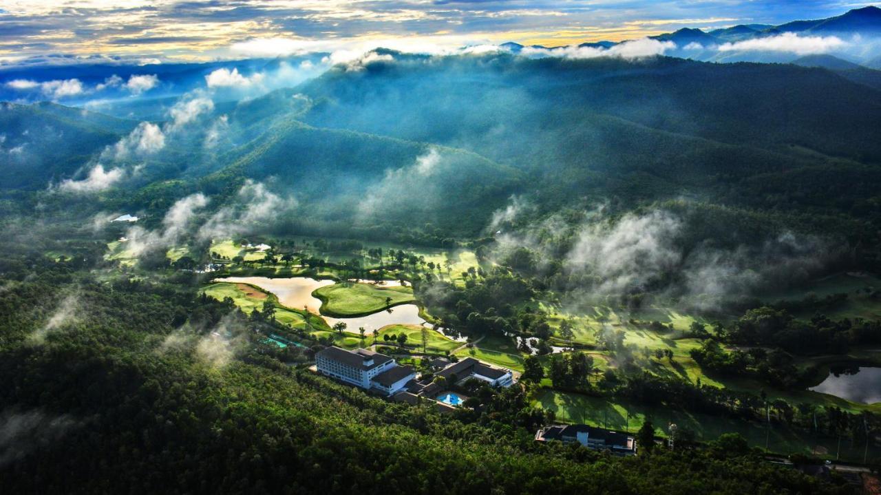 Alpine Golf Resort Chiang Mai Ban Huai Sai Nua Экстерьер фото